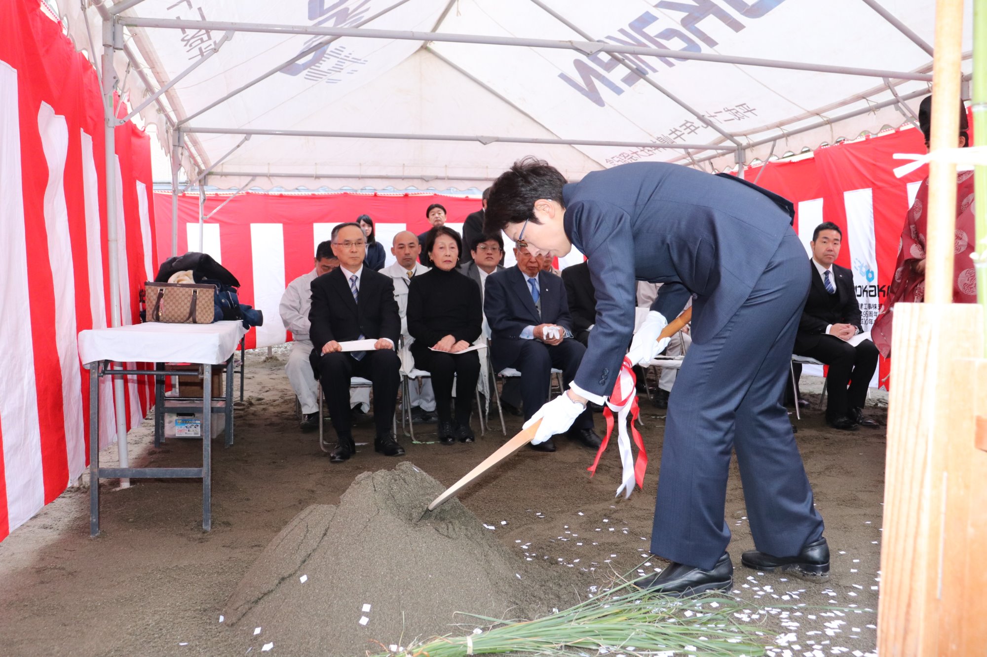 「堀初の儀（ほりぞめのぎ）」